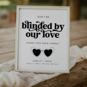 Moderne Retro Hochzeitsbrille bevorzugen Zeichen Poster