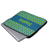 Moderne Retro-Link-Pattern in Blau und Grün Laptopschutzhülle (Vorne Knopf)