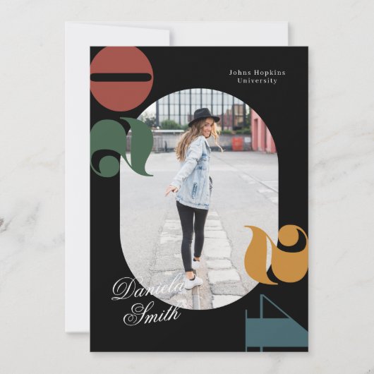 Moderne Retro- und Fettklasse des Abschlusses 2024 Einladung (Vorderseite)