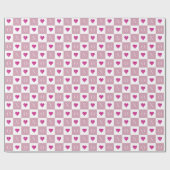 Moderne Retro Valentine Pink Hearts XO Karos Geschenkpapier (Flach)