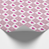 Moderne Retro Valentine Pink Hearts XO Karos Geschenkpapier (Ecke)