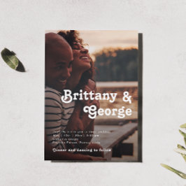 Moderne Retrobriefe Lässig verblasste Foto Hochzei Einladung