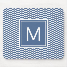 Moderne Riverside Blue Chevrons und Monogram Mousepad