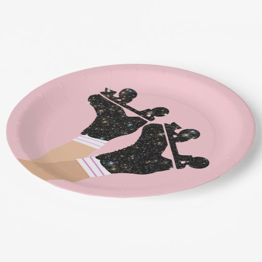 Moderne Roller Skate Derby Pink Party Pappteller (Schrägansicht)