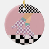 Moderne Roller Skaten Girl Art Karo Keramik Ornament (Hinten)