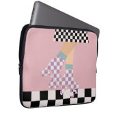 Moderne Roller Skaten Girl Art Karo Laptopschutzhülle (Vorne Rechts)