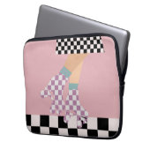 Moderne Roller Skaten Girl Art Karo Laptopschutzhülle (Vorderseite Links)
