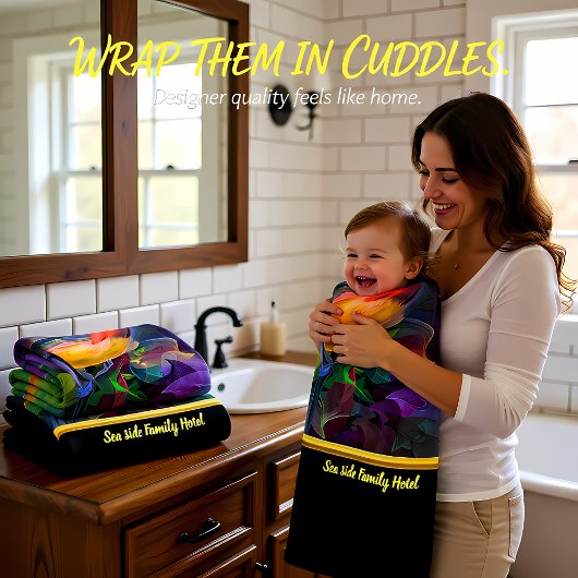 Moderne Romantik mit einem farbigen Vogel-Monogram Badhandtuch Set