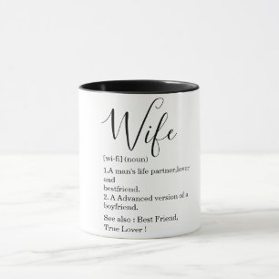 Moderne romantische Ehefrau mit Text Tasse