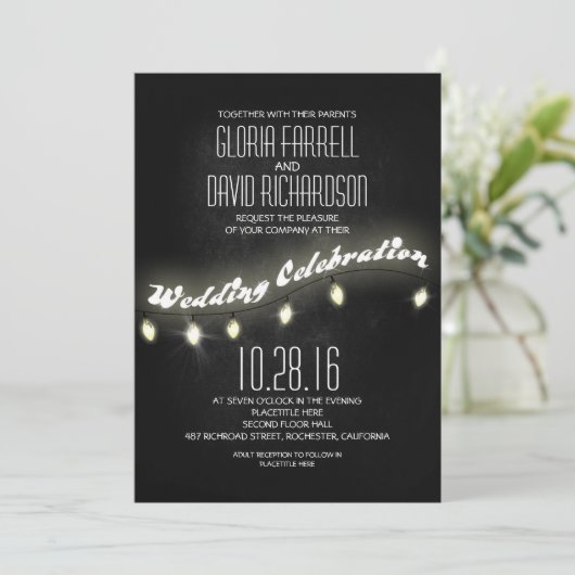 Moderne romantische Schwarz-Chalkboard-Hochzeit lä Einladung (Stehend Vorderseite)