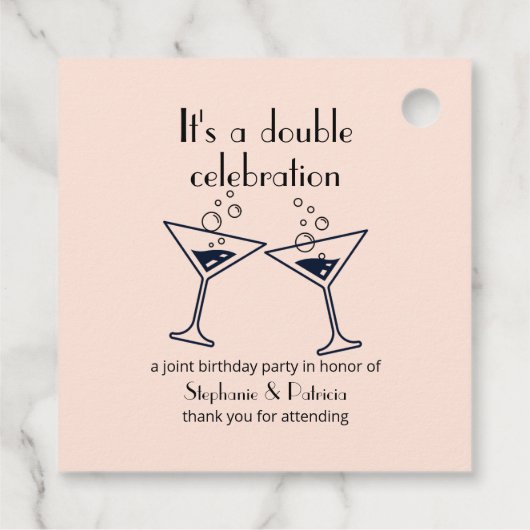 Moderne rosa Doppelfeier Geburtstag Geschenkanhänger (Rückseite)