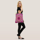 Moderne rosa, florale Abstrakte Kunst Tasche (Am Model)