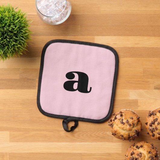 Moderne rosa Monogramm-Initiale  Topflappen (Oben Unten)