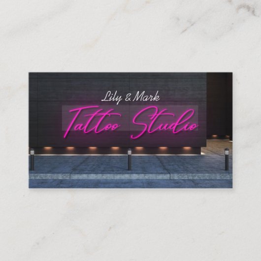Moderne rosa Neon & Smoke Tattoo Artist Visitenkarte (Vorderseite)