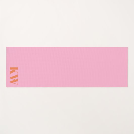 Moderne rosa orangefarbene Monogramm-Initialen Per Yogamatte (Vorderseite (Horizontal))
