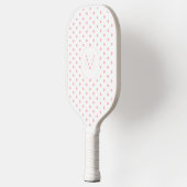 Moderne rosa Punkte-Muster Anfangsmonogramm Pickleball Schläger (Links)