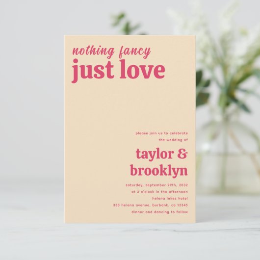 Moderne rosa Retro nichts Extravagant nur Liebe Ho Einladung (Stehend Vorderseite)