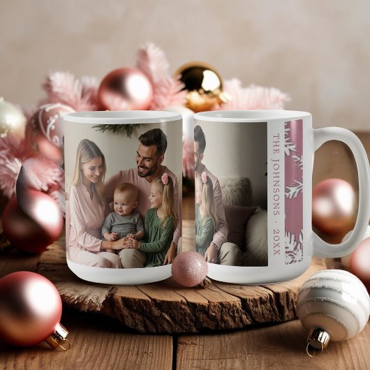 Moderne rosa Schneeflocken Muster Kaffeetasse