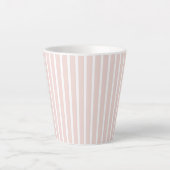 Moderne, rosa, senkrechte Streifen niedlich Milchtasse (Vorderseite)