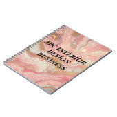 Moderne, rosa, silberne Marmortextur und Typografi Notizblock (Linke Seite)