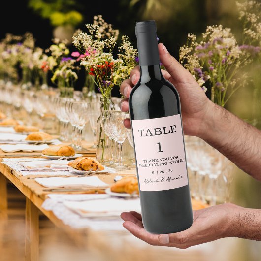 Moderne rosa Tablettnummer Hochzeit   Weinetikett