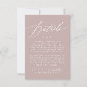 Moderne Rosa Taupe & White Monogram Wedding Detail RSVP Karte (Vorderseite)