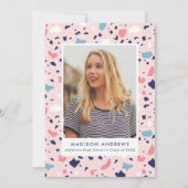 Moderne rosa Terrazzo Foto Graduation Party Einladung (Vorderseite)