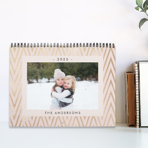Moderne rosa und goldene Familienfoto Kalender