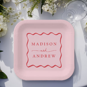 Moderne rosa und rote wellenförmige Rahmenhochzeit Pappteller