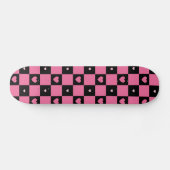 Moderne rosa und schwarze Schachbrett Muster Girly Skateboard (Horizontal)