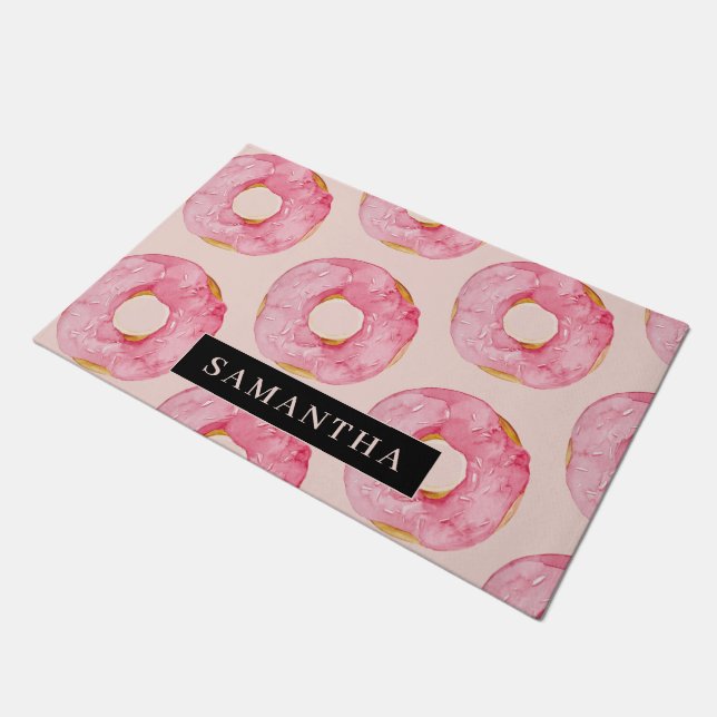 Moderne rosa WasserfarbenDonuts Muster mit Namen Fußmatte (Schrägansicht)