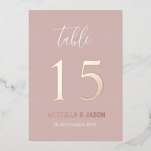 Moderne rosafarbene Hochzeitsfeier-Tischnummer Ros Folieneinladung (Vorderseite)