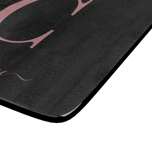 Moderne Rose Gold Black Monogram Typografie Schneidebrett (Ecke)
