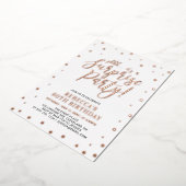 Moderne Rose Gold Confetti Überraschung Geburtstag Folieneinladung (Gedreht)