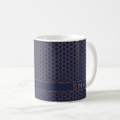 Moderne Rose Gold Foil Navy Blue Geometric Monogra Kaffeetasse (VorderseiteRechts)