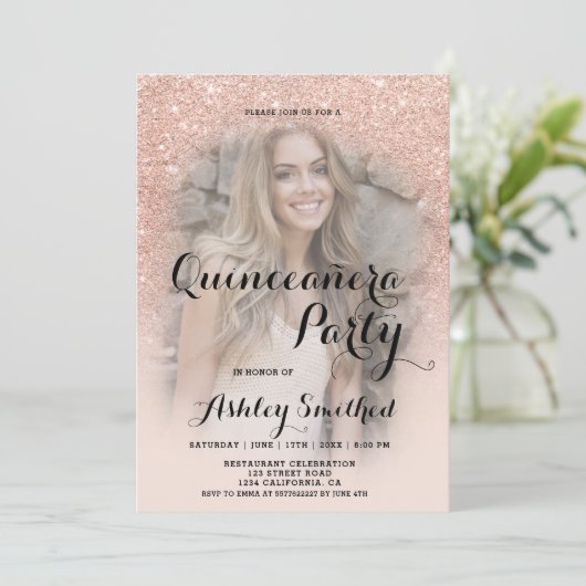 Moderne Rose Gold Glitzer ombre Foto Quinceañera Einladung (Stehend Vorderseite)
