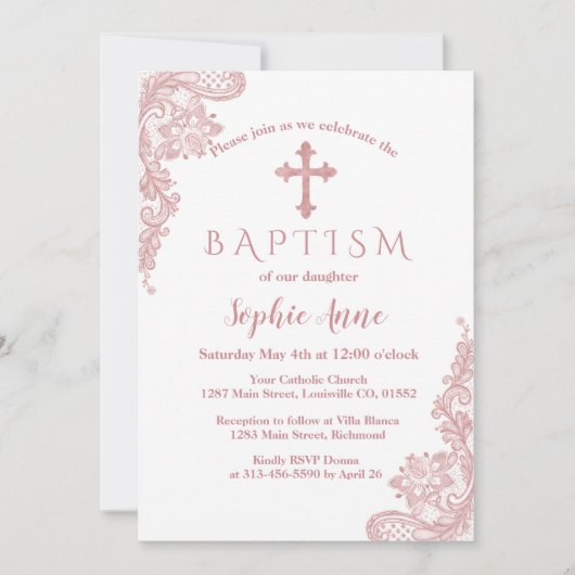 Moderne Rose Gold Lace Cross Girl Taufe Einladung (Vorderseite)