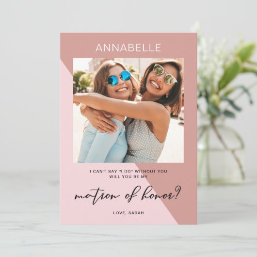 Moderne Rose Gold Matron of Ehrenvorschlag Einladung (Stehend Vorderseite)