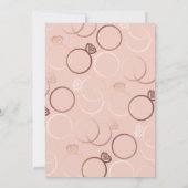Moderne Rose Gold Rings Blush Hochzeit Einladung (Rückseite)