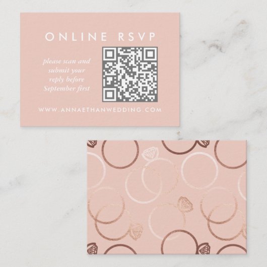 Moderne Rose Gold Rings Hochzeiten Online QR Code Begleitkarte (Vorne/Hinten)