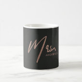 MODERNE ROSE GOLD SCHWARZE TYPOGRAFIE MRS LETZTER  KAFFEETASSE (Mittel)