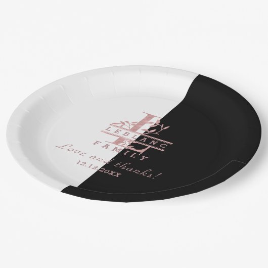 Moderne Rose Gold Split Custom Monogram L Pappteller (Schrägansicht)