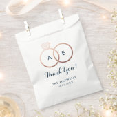Moderne Rose Gold Wedding Rings Fvor Bag Geschenktütchen (Ausgeschnitten)