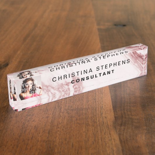 Moderne Rose Rosa Blush Marmor Steinmuster Foto Namensplakette (Seite)