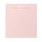 Moderne Rosé Weiß Schrift Monogramm Notizblock (Vorderseite)