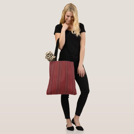 Moderne rot gestreifte Universaltasche Tasche (Am Model)