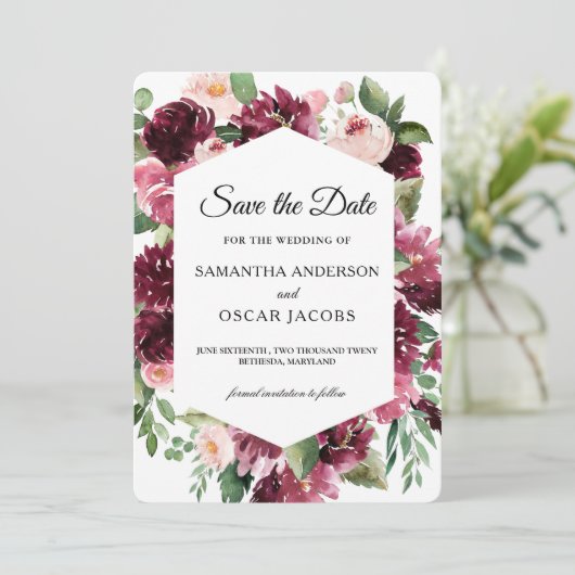 Moderne Rote Blütenrahmen Save The Date (Stehend Vorderseite)