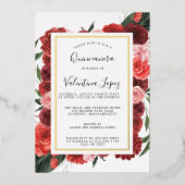 Moderne Rote Rose Quinceanera Gold Folieneinladung (Vorderseite)