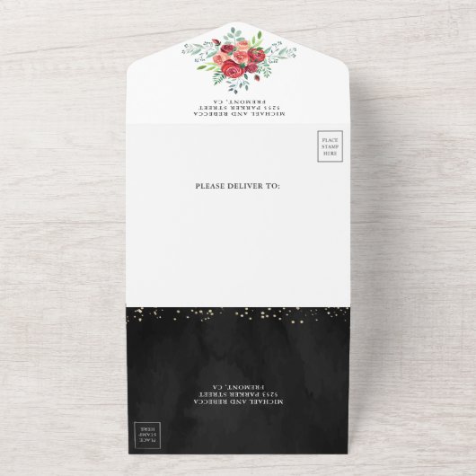 Moderne Rote Rosen Blumenschwarz Hochzeit All In One Einladung (Außenbereich)