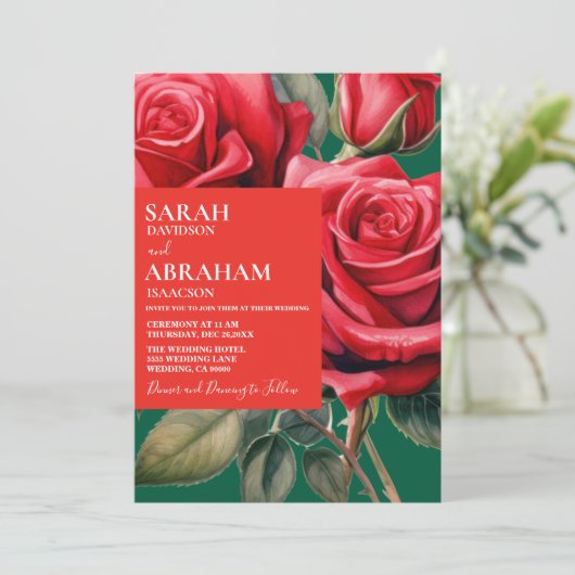 Moderne Rote Rosen laden zu Hochzeiten ein Einladung (Stehend Vorderseite)